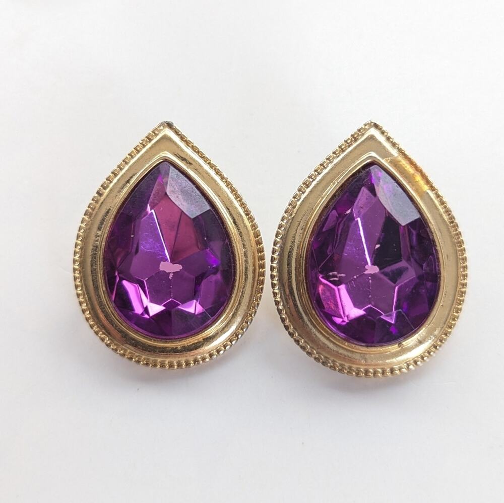 Vintage Stunning Gold Tone Foiled Purple Glass Large Teardrop Post Stud Earrings